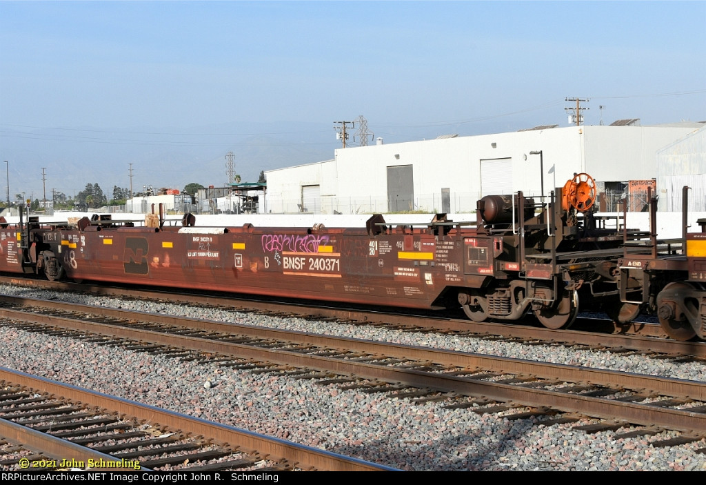 BNSF 240371-B (ex BN) at Rana CA. 4/8/2021